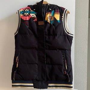 Women’s Winter Puffer Vest Southwest Size L ❄️